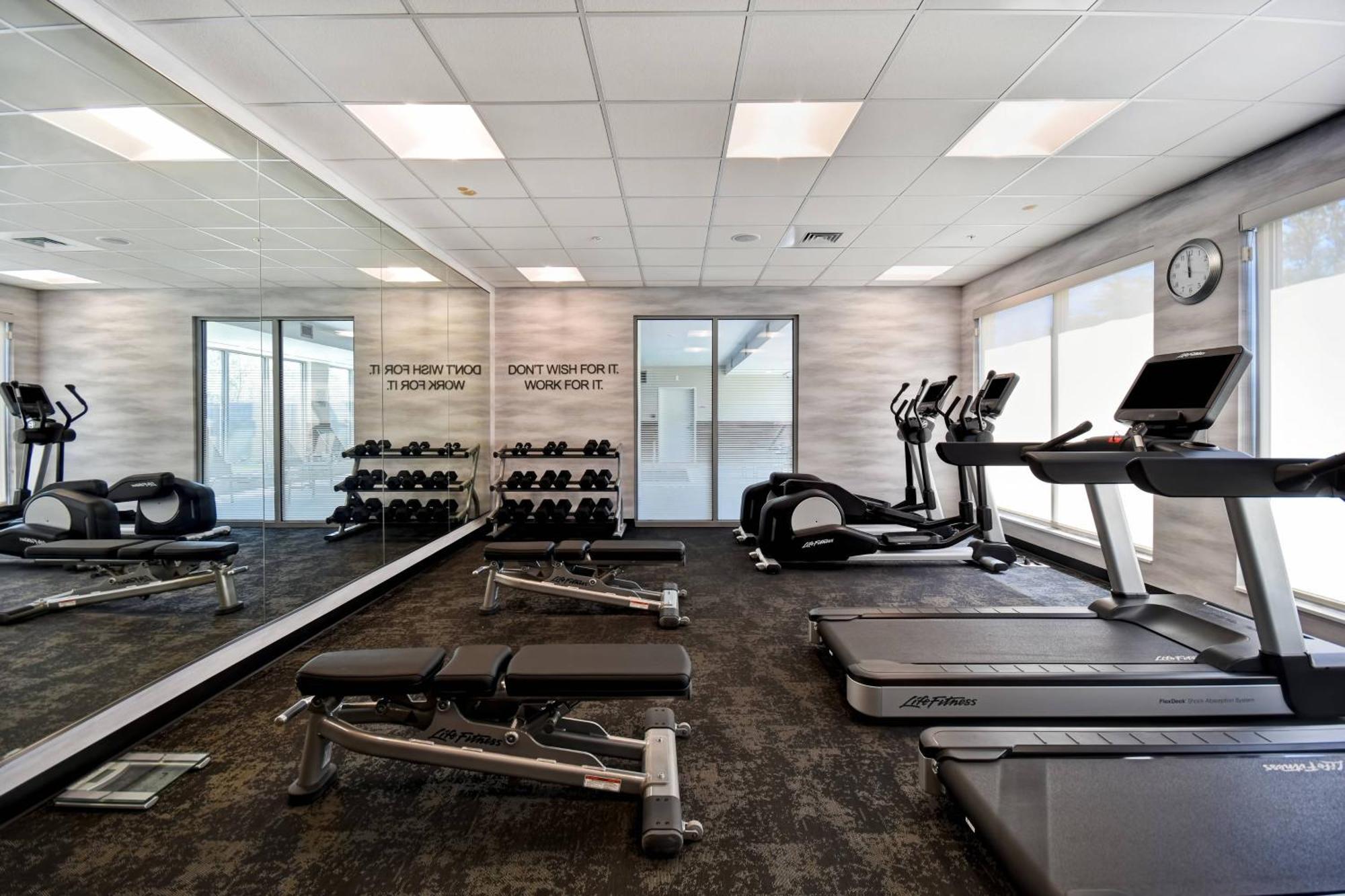 Fairfield Inn & Suites By Marriott Plymouth Bagian luar foto