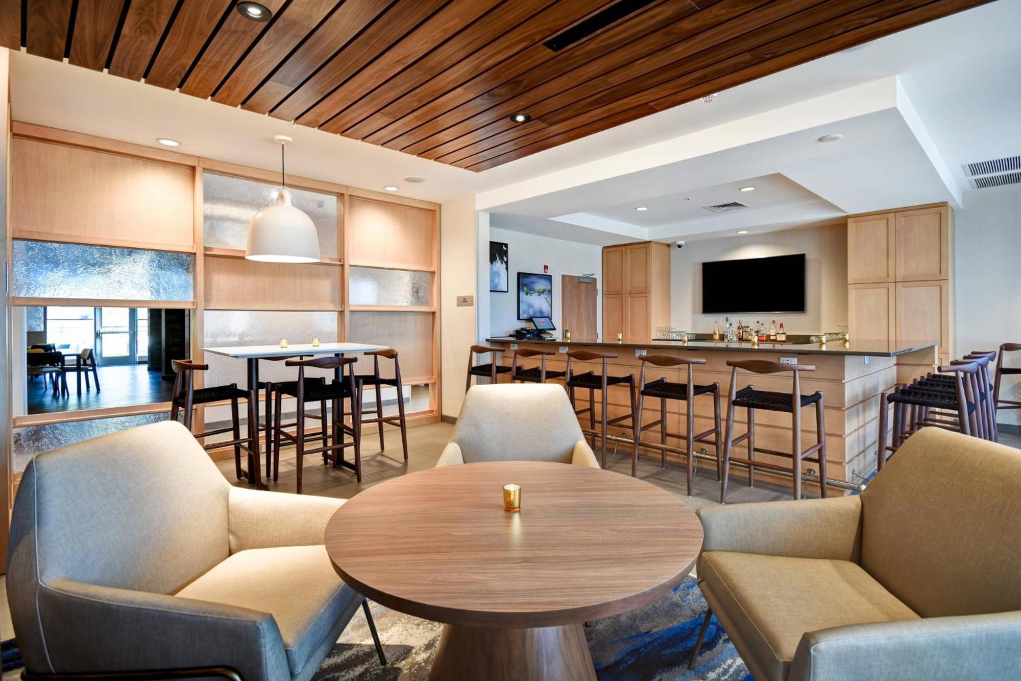 Fairfield Inn & Suites By Marriott Plymouth Bagian luar foto