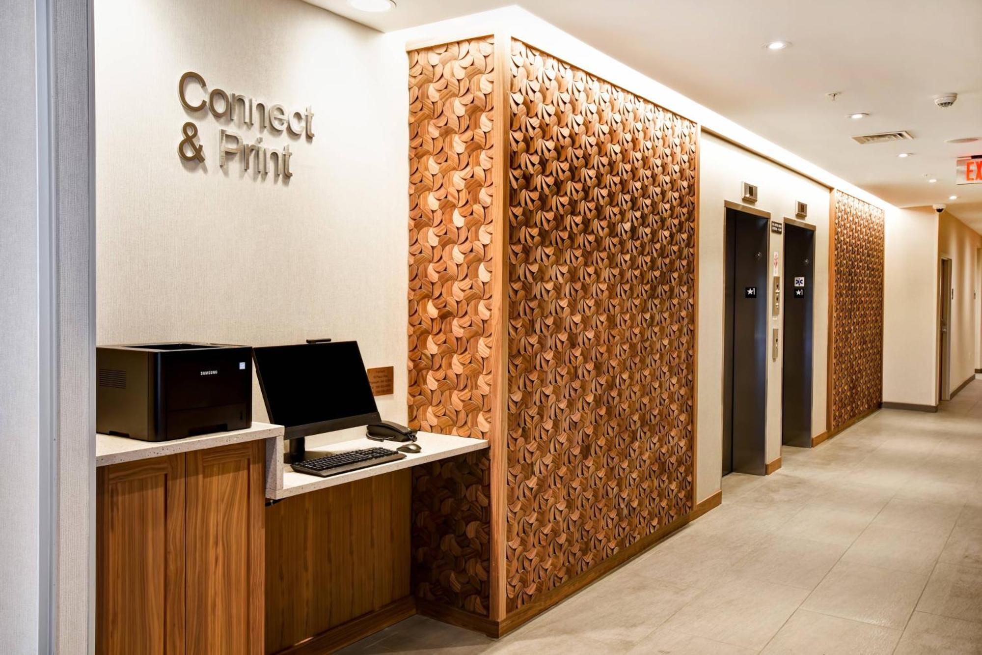 Fairfield Inn & Suites By Marriott Plymouth Bagian luar foto