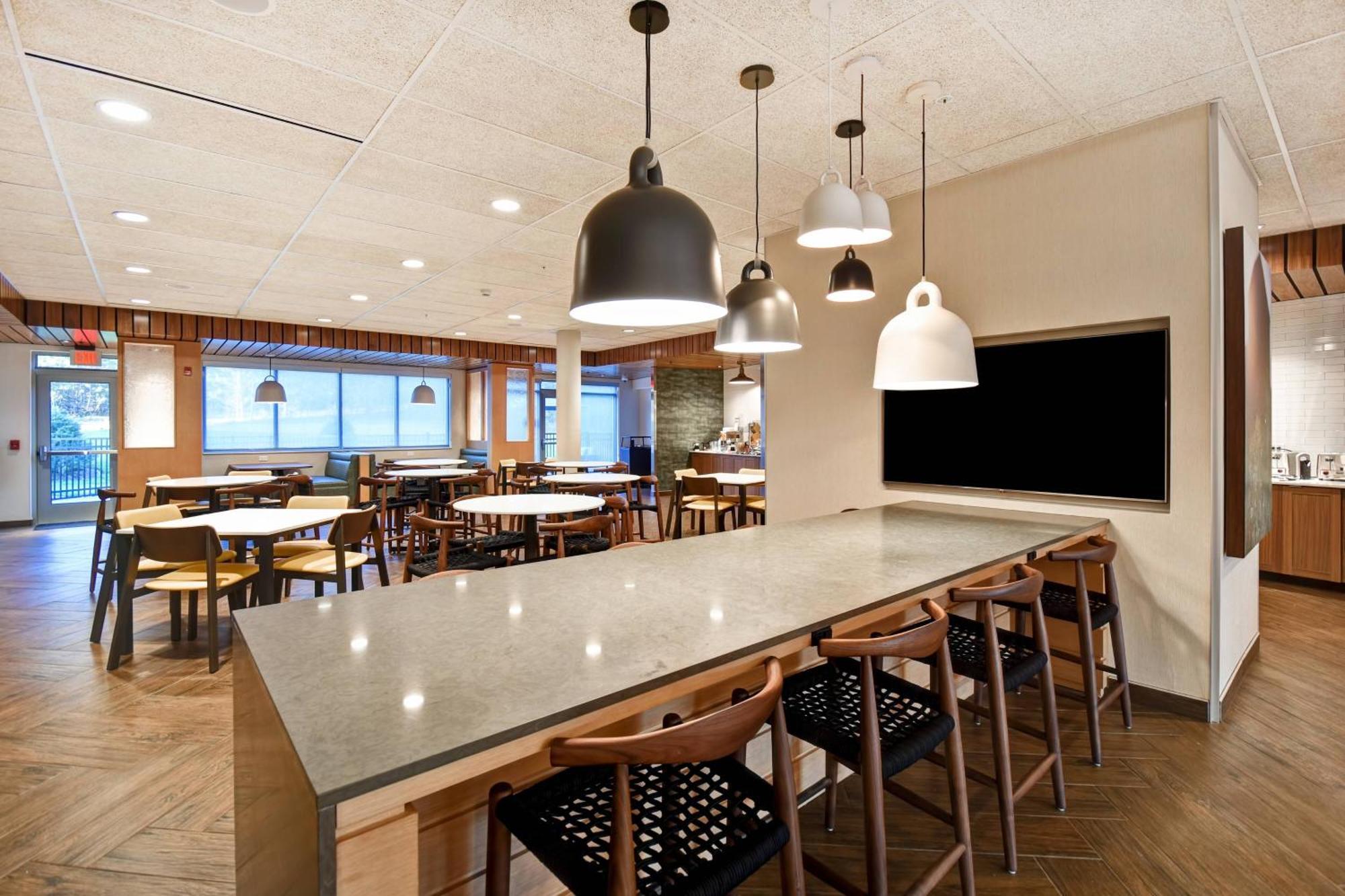 Fairfield Inn & Suites By Marriott Plymouth Bagian luar foto