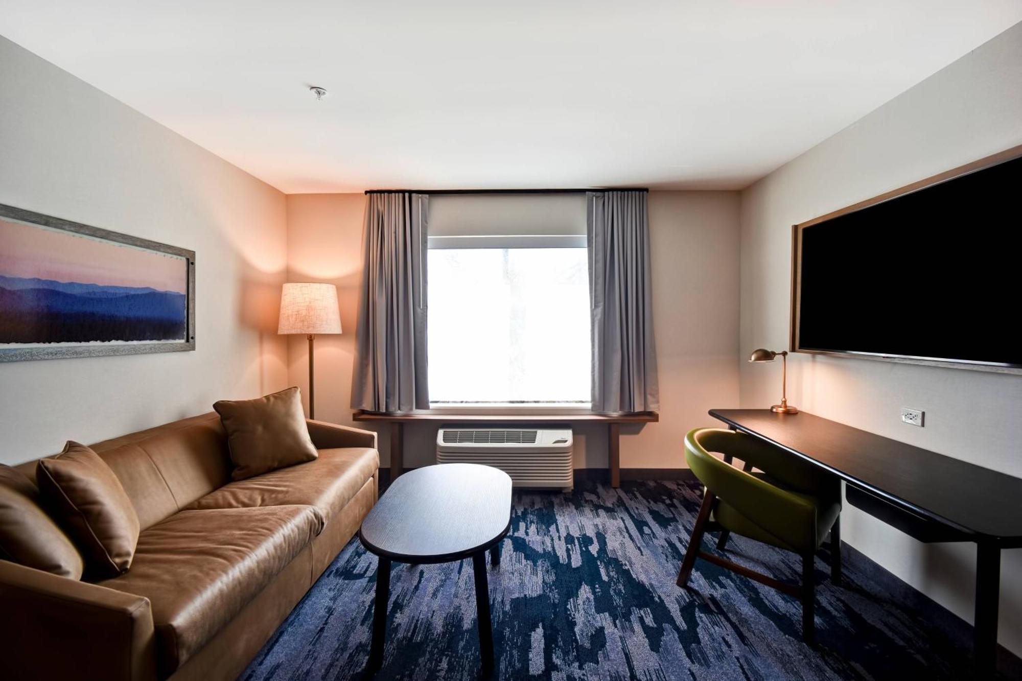 Fairfield Inn & Suites By Marriott Plymouth Bagian luar foto