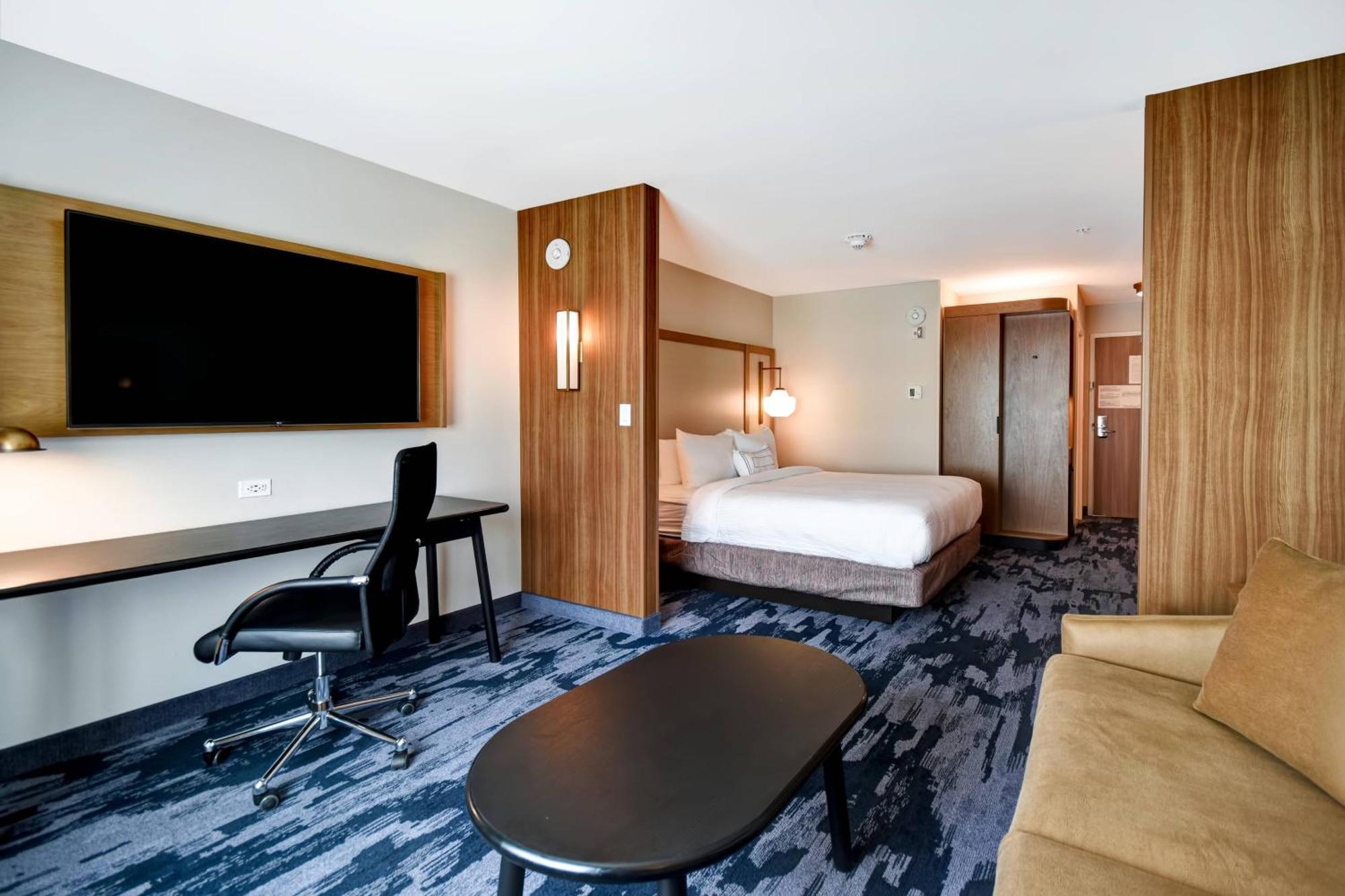 Fairfield Inn & Suites By Marriott Plymouth Bagian luar foto