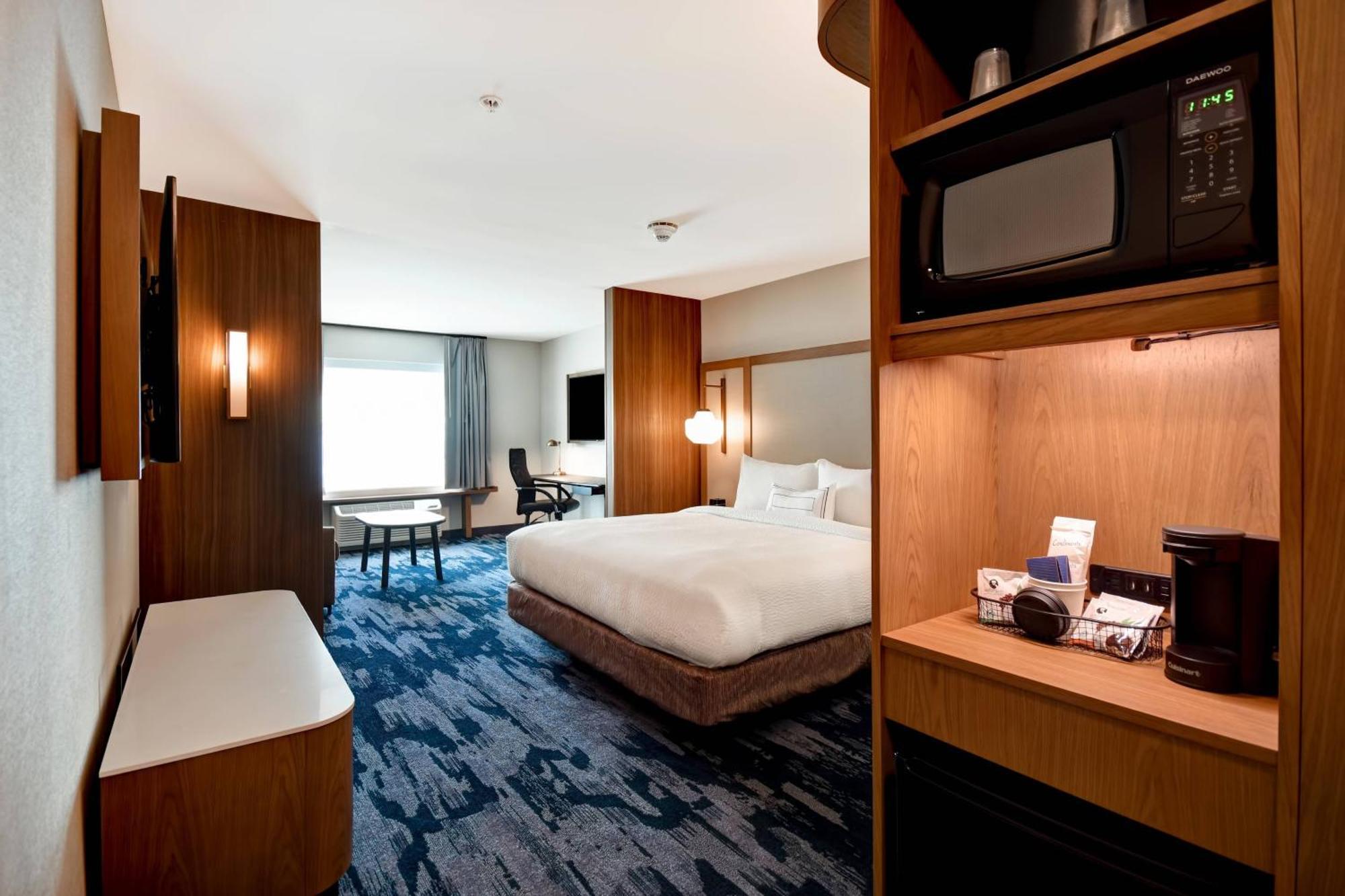 Fairfield Inn & Suites By Marriott Plymouth Bagian luar foto