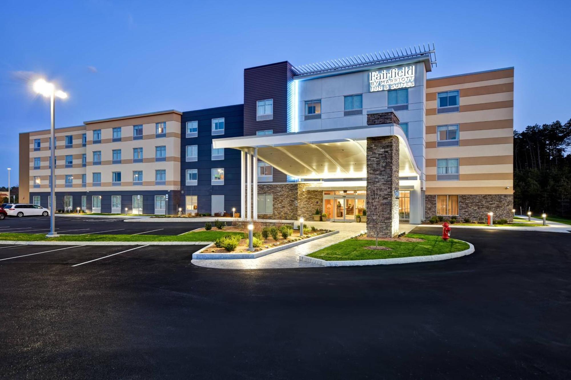Fairfield Inn & Suites By Marriott Plymouth Bagian luar foto