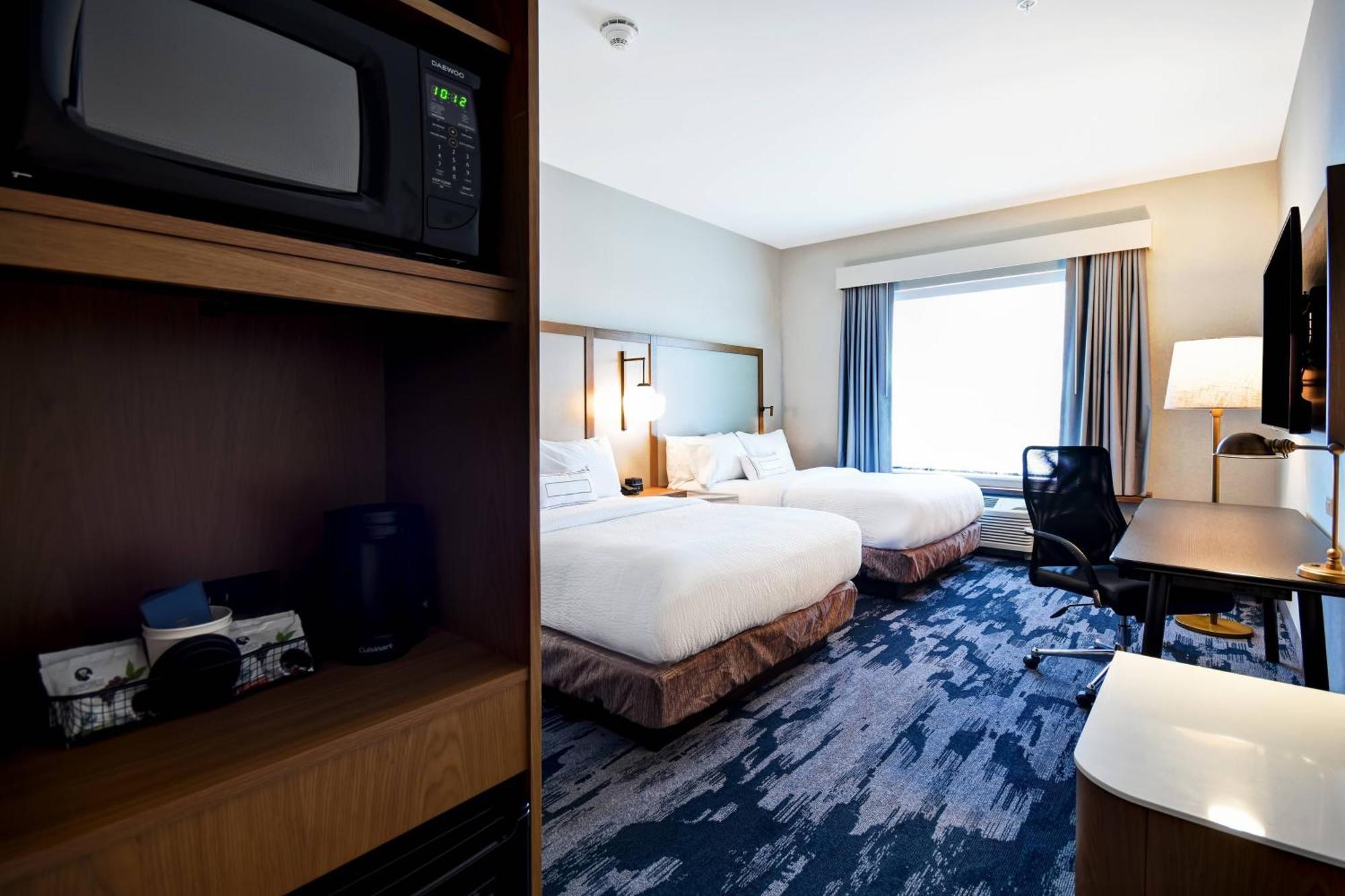 Fairfield Inn & Suites By Marriott Plymouth Bagian luar foto