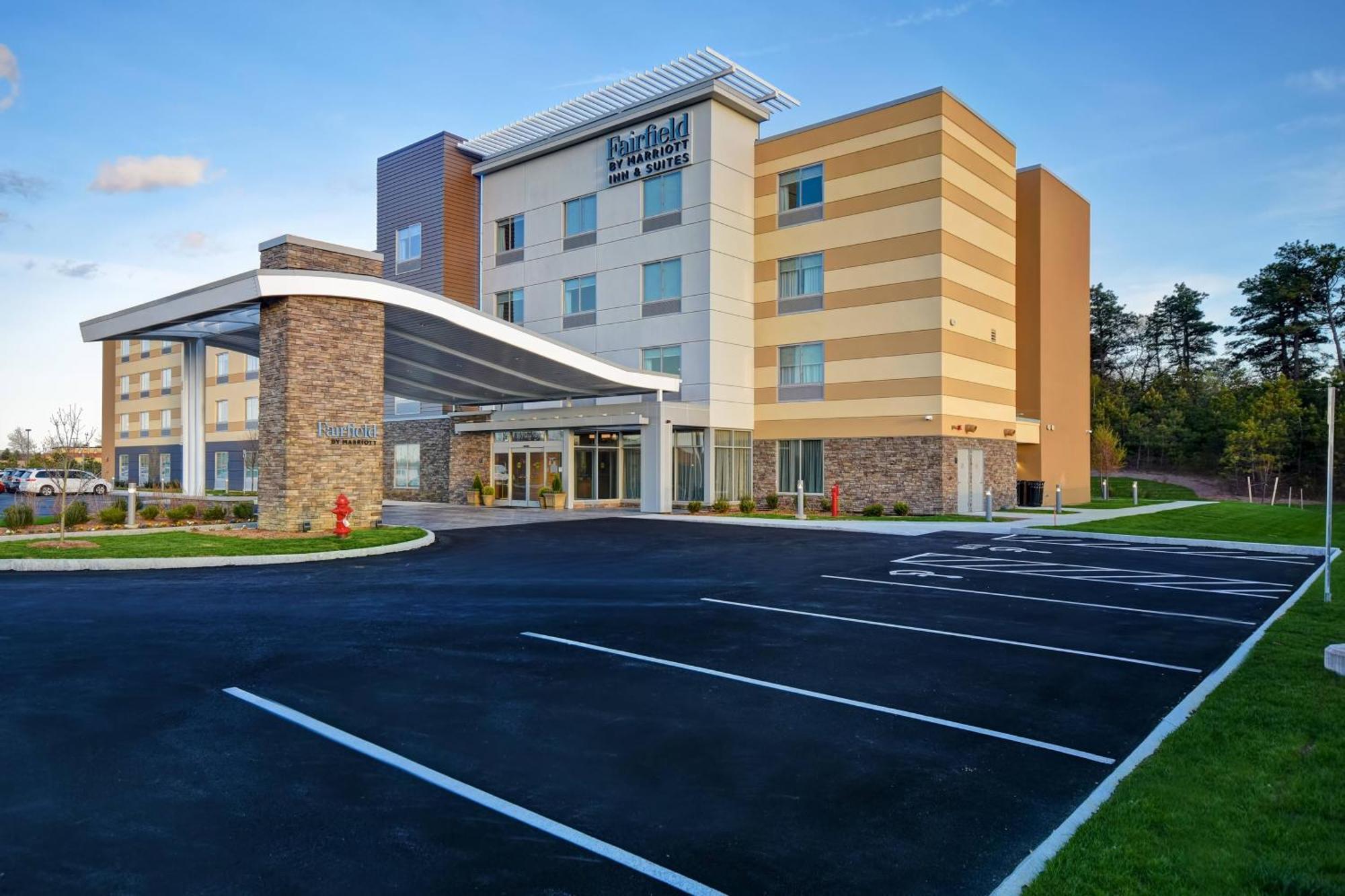 Fairfield Inn & Suites By Marriott Plymouth Bagian luar foto
